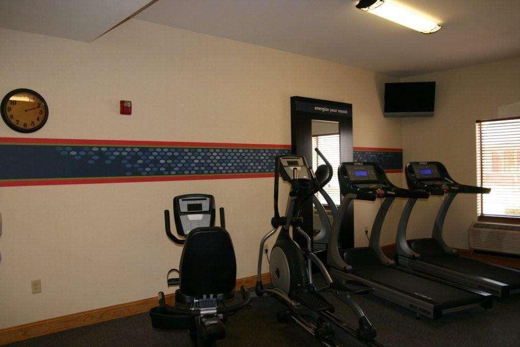 Hampton Inn Garden City Exterior foto
